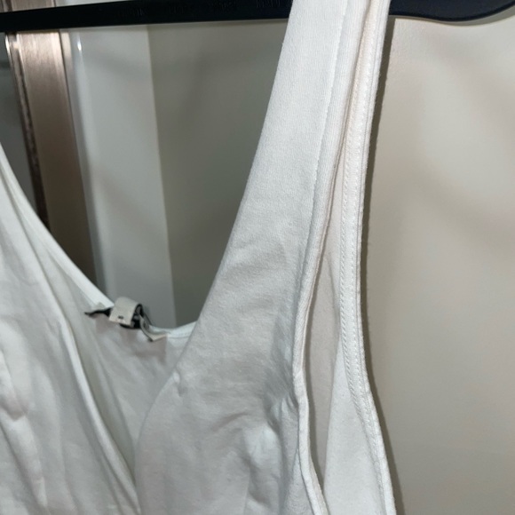 NWT White Express Bodysuit - Picture 4 of 5